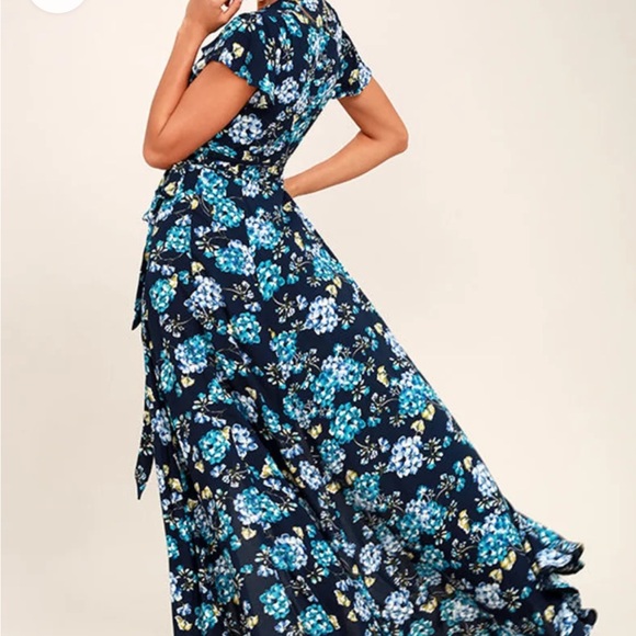 Lulu’s Floral Maxi Wrap Dress - Picture 5 of 7